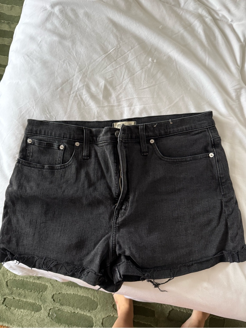Madewell, Black Denim Cutoff Shorts - Women's